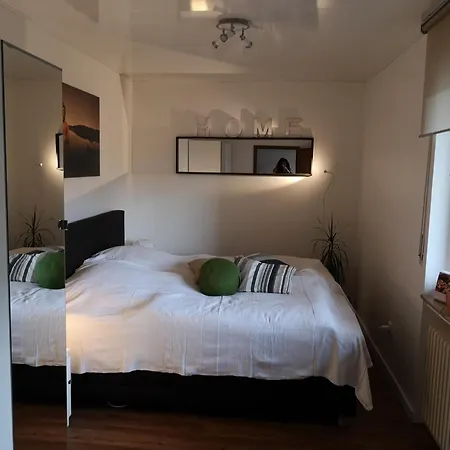 Ferienhof Pamp - Ferienwohnung Rhoenstreuner Apartment